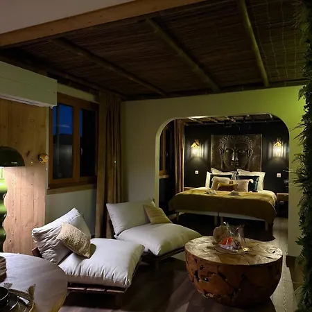 Refuge Tropical - Pour Couple Avec Balneo 2 Places Et Cinema Geant Апартаменты *