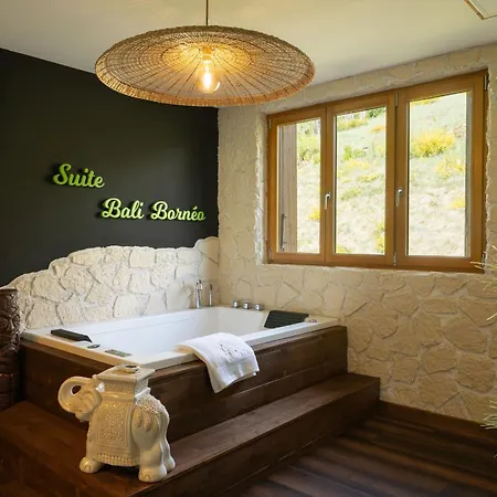 Refuge Tropical - Pour Couple Avec Balneo 2 Places Et Cinema Geant * Ла-Бресс