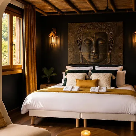 Апартаменты Refuge Tropical - Pour Couple Avec Balneo 2 Places Et Cinema Geant *